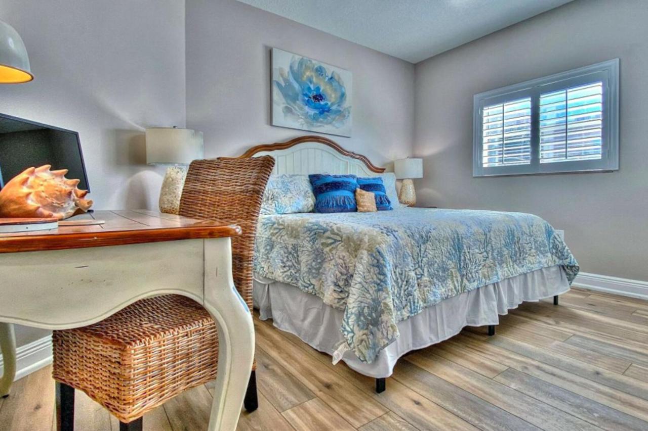 On The Rocks 1 Apartment Clearwater Beach Exterior photo